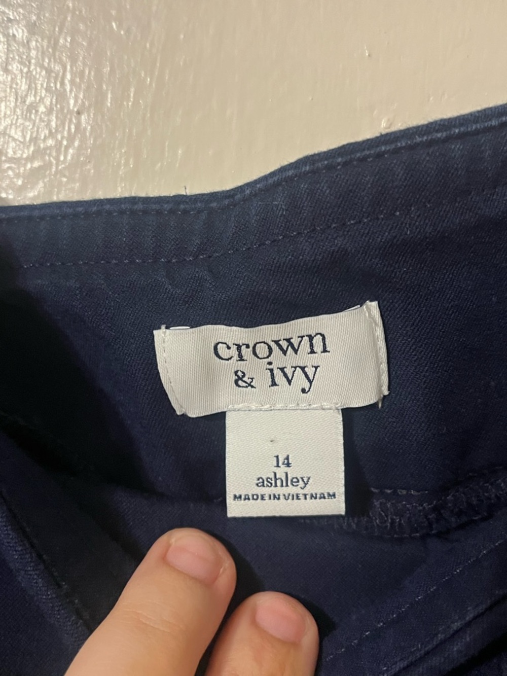 crown & ivy Ashley Navy Straight-Leg Stretch Pants - Picture 2 of 2